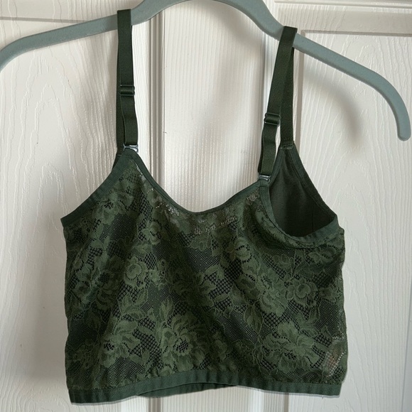^SOLD^ Corset Style Floral Lace Crop Tank Top Moss Green by Colsie Sz Medium - Picture 2 of 6